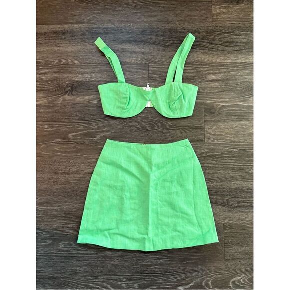NWOT Miscreants London x Revolve Lime Green Crop Top Mini Skirt Set US 2 UK 6 - Picture 1 of 4